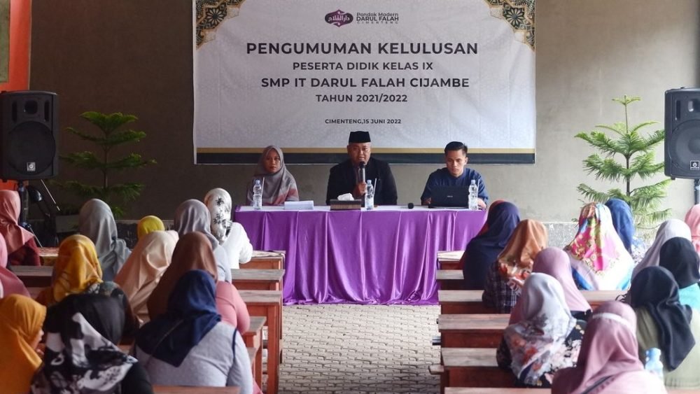 Smp It Darul Falah Cimenteng Rapat Pengumuman Kelulusan Tahun Ajaran 2021/2022