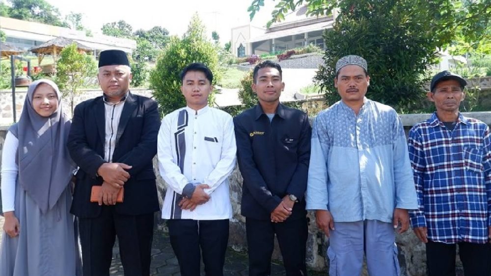 17 Kader Pondok Modern Darul Falah Cimenteng