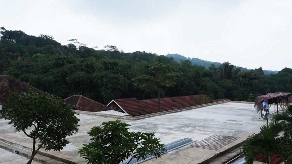Lilik Shoimah, Dunia Pendidikan dan Pilihan Hidup