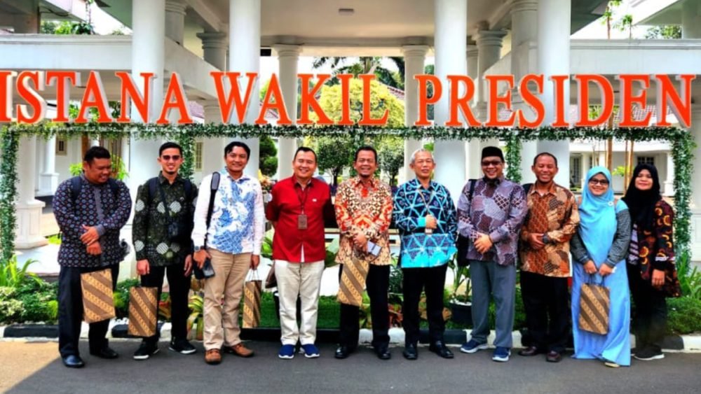 Pondok Modern Darul Falah Cimenteng Subang Hadiri FGD Pengembangan Ekonomi Pesantren Di Kantor Wakil Presaiden RI