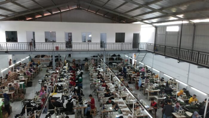 FORBIS Gandeng YAKAAFI Kembangkan Kapasitas Produksi Unit Usaha Konveksi di Padalarang