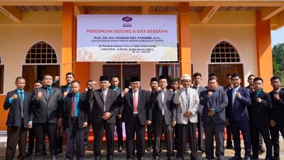 Prof.Dr.KH Husnan Bey Fananie M.A, Resmikan Gedung Baru PM Darul Falah Cimenteng