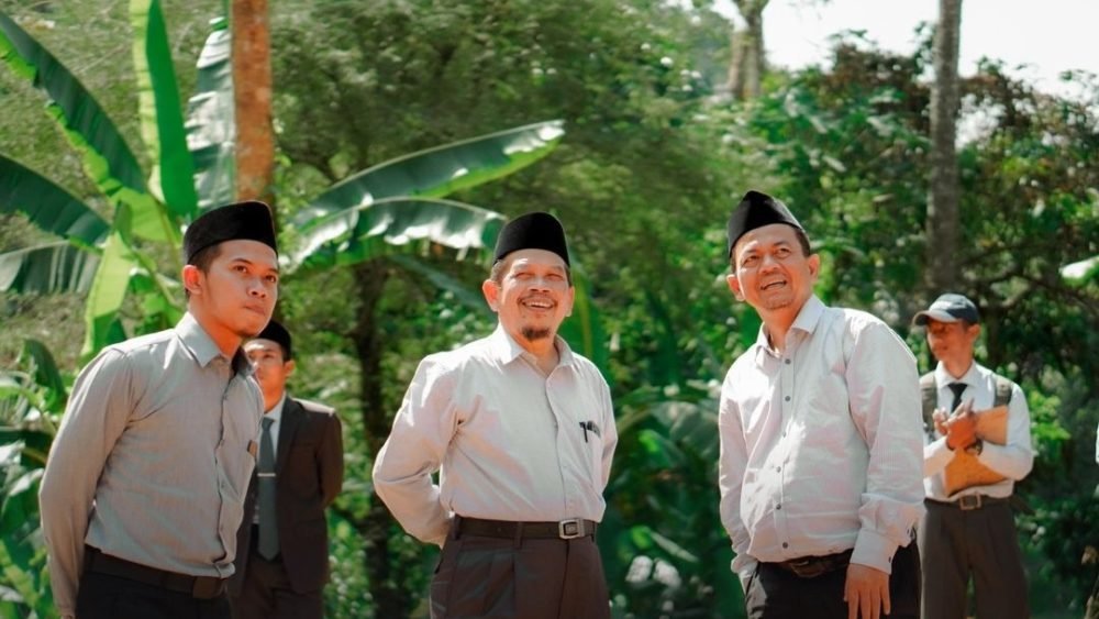 K.H Muhammad Badrun Syahir M.A Kunjungi Kawasan Dafa DreamLand PM Darul Falah Cimenteng