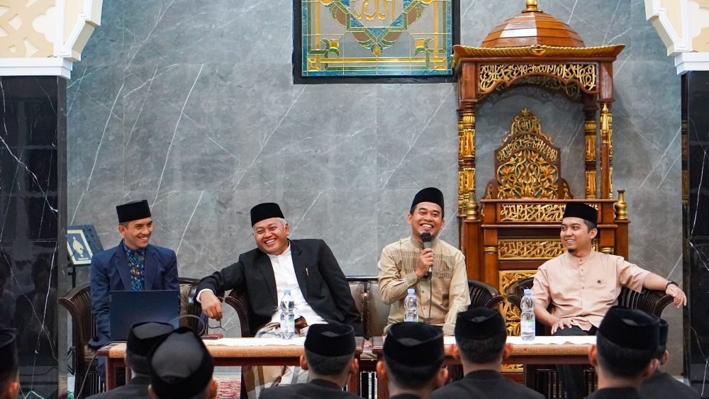 Studi Banding PP Nurul Abror Banten