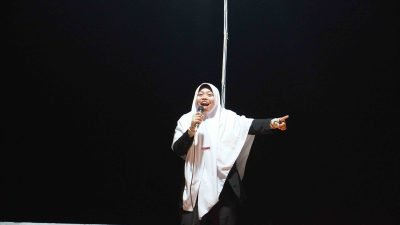 Tingkatkan Pengembangan Diri Melalui Muhadoroh Akbar