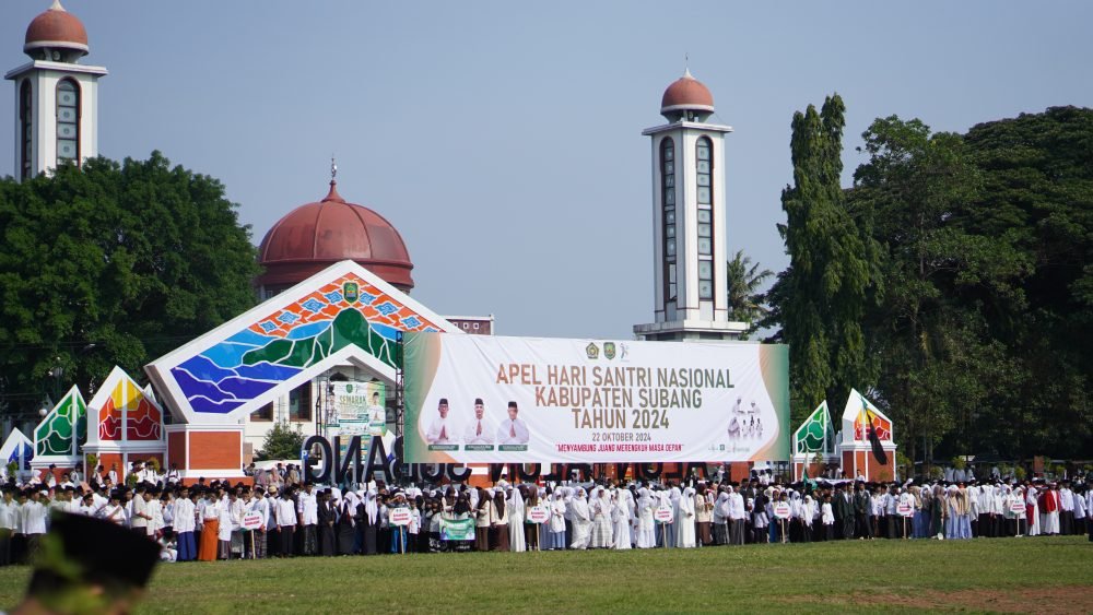 Santri Darul Falah Ikut Serta Dalam Peringatan Hari Santri Nasional Di Alun-Alun Kota Subang