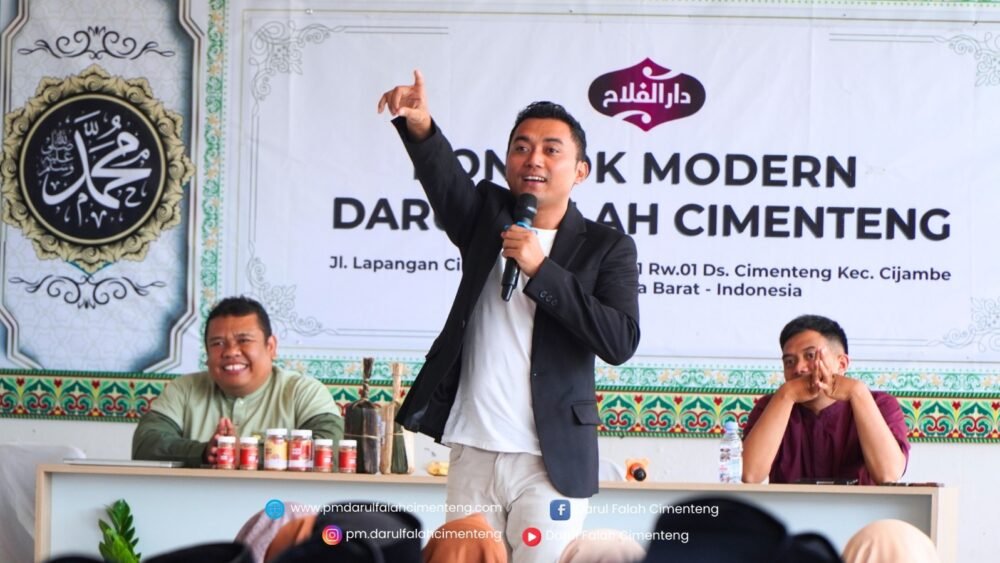 Santri Melek Digital: Kuliah Umum Bersama Al-Ustadz Bahrul Firdaus