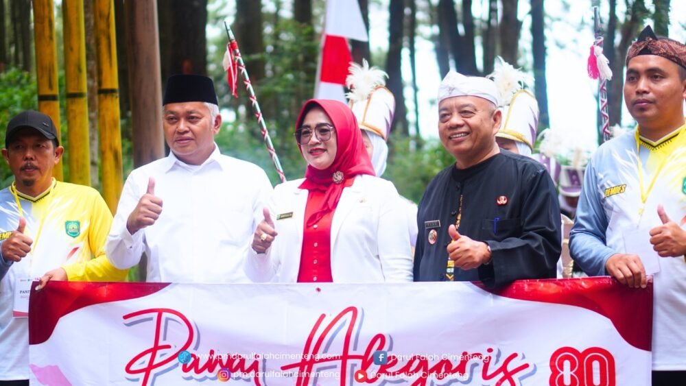 Semarak Pawai Kemerdekaan: Pondok Modern Darul Falah Cimenteng Meriahkan HUT RI ke-80