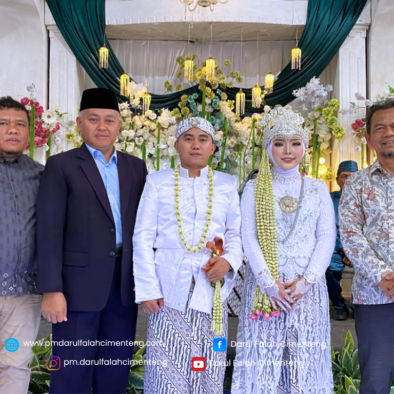 Mengikat Janji Suci, Merajut Ibadah Abadi: Pernikahan Kader Darul Falah Cimenteng